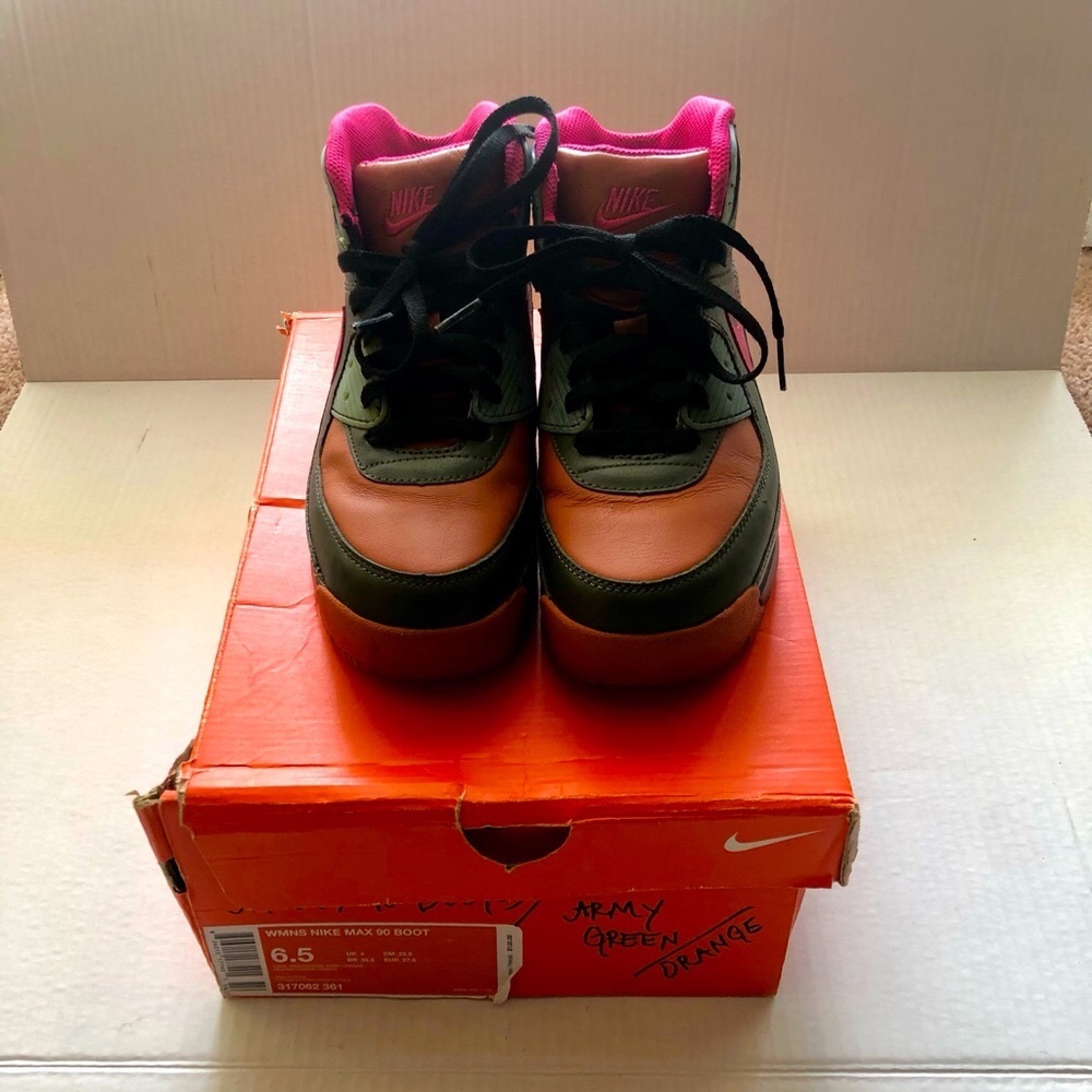 ❌Sold❌ Nike Air Max 90 Boot
